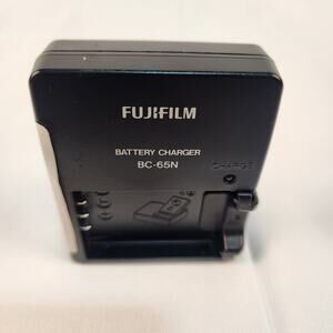 Fujifilm BC-65N Battery Charger for NP-65 Batteries FinePix Cameras